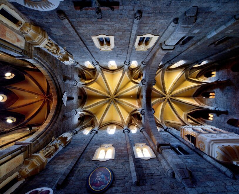 Třebíč - pohled na klenbu v Bazilice sv. Prokopa