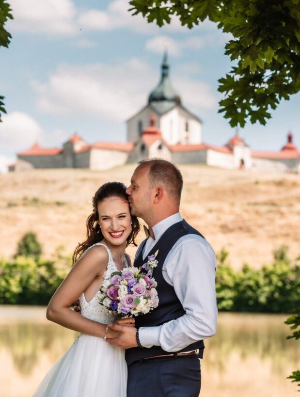 Fotografování ženicha a nevěsty se Zelenou horou