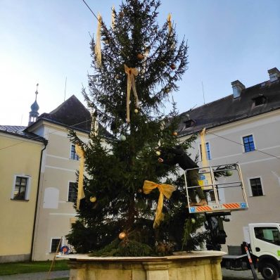 Stromeček Zámek Žďár Vánoce na Zámku 2022